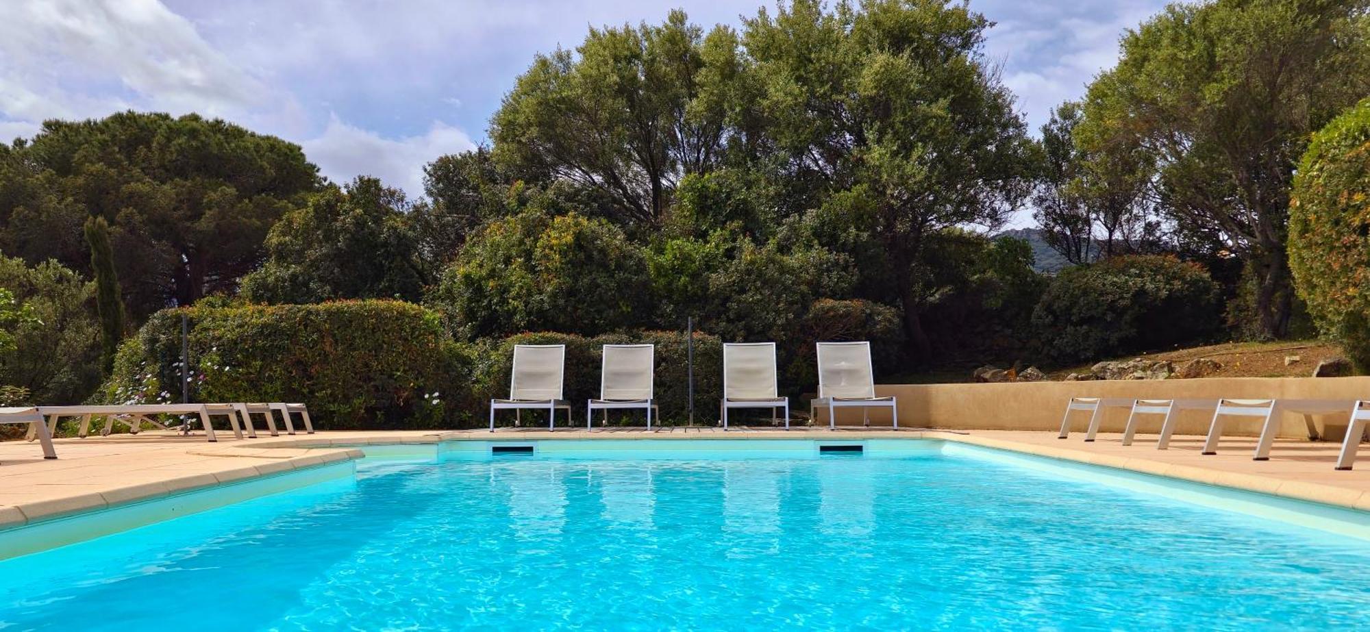 Hotel Cala Di L'Oru LʼÎle-Rousse Dış mekan fotoğraf