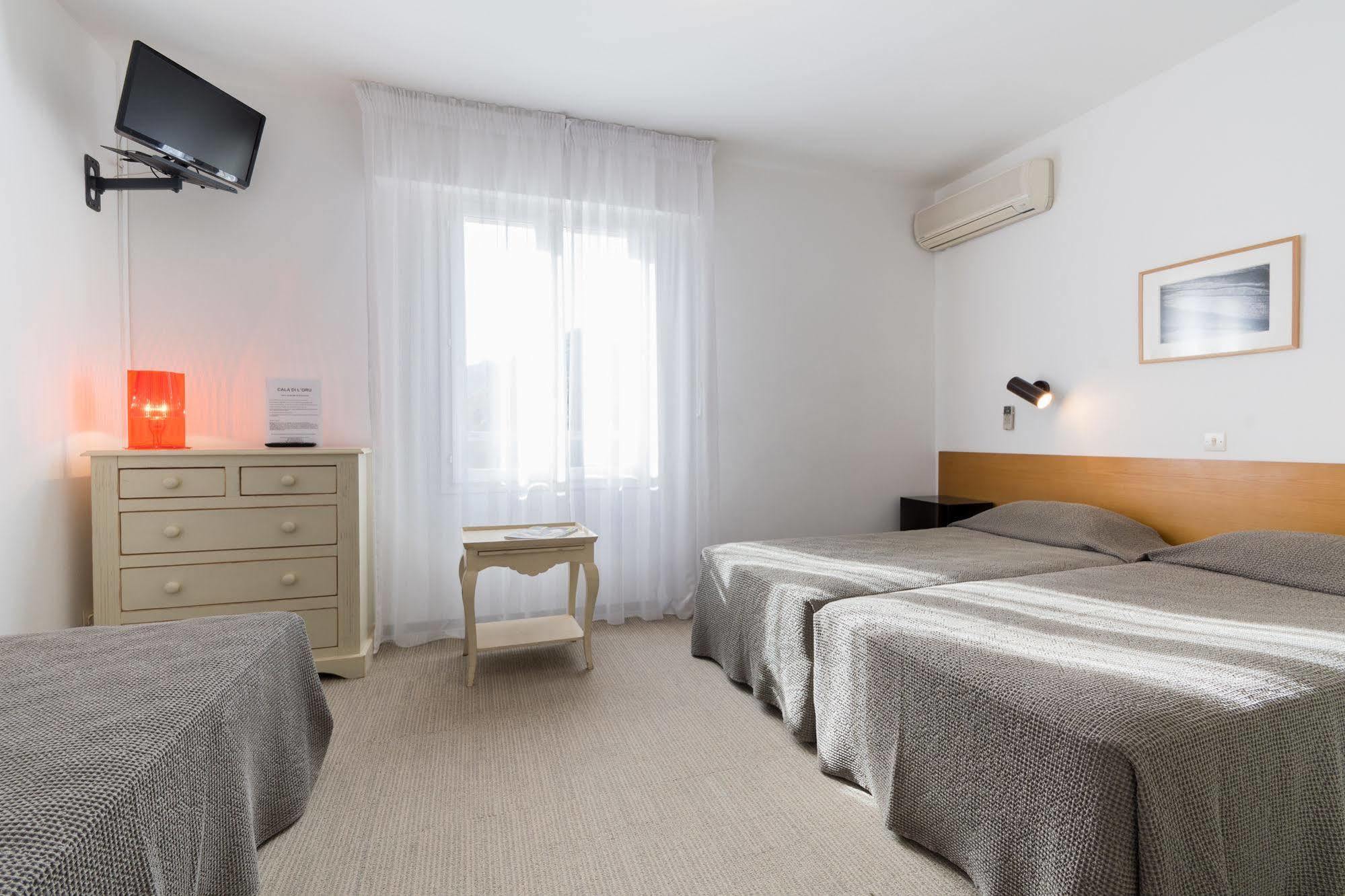 Hotel Cala Di L'Oru LʼÎle-Rousse Dış mekan fotoğraf