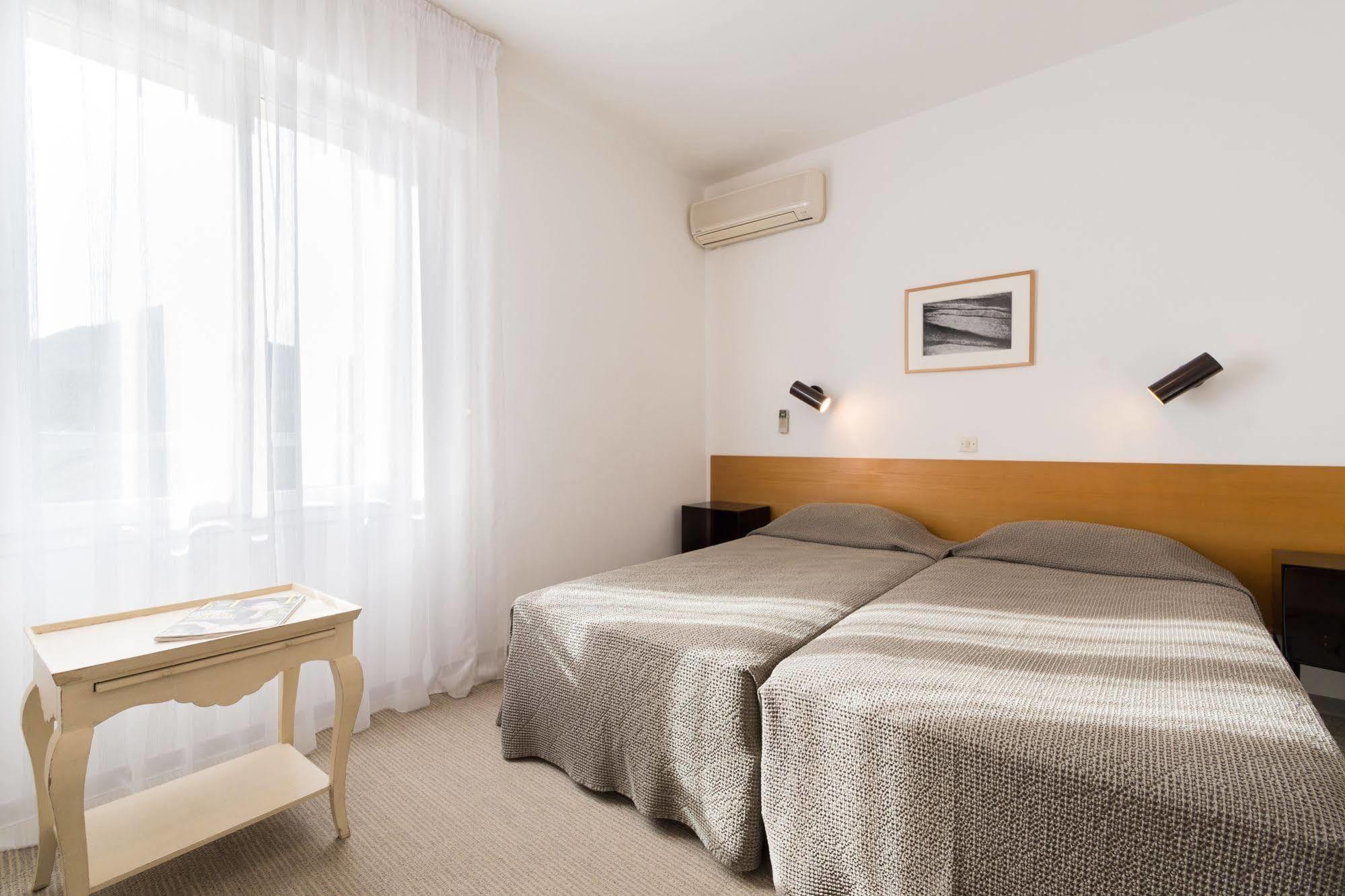 Hotel Cala Di L'Oru LʼÎle-Rousse Dış mekan fotoğraf